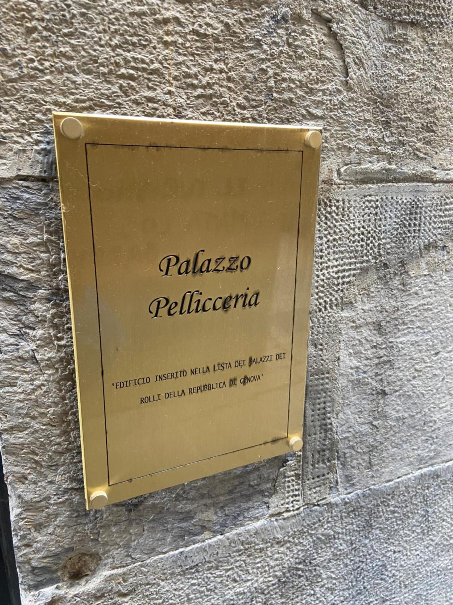Un Passo Dall'Acquario Dimora Storica In Palazzo Pellicceria, Palestra, Lavanderia Genua Exterior foto