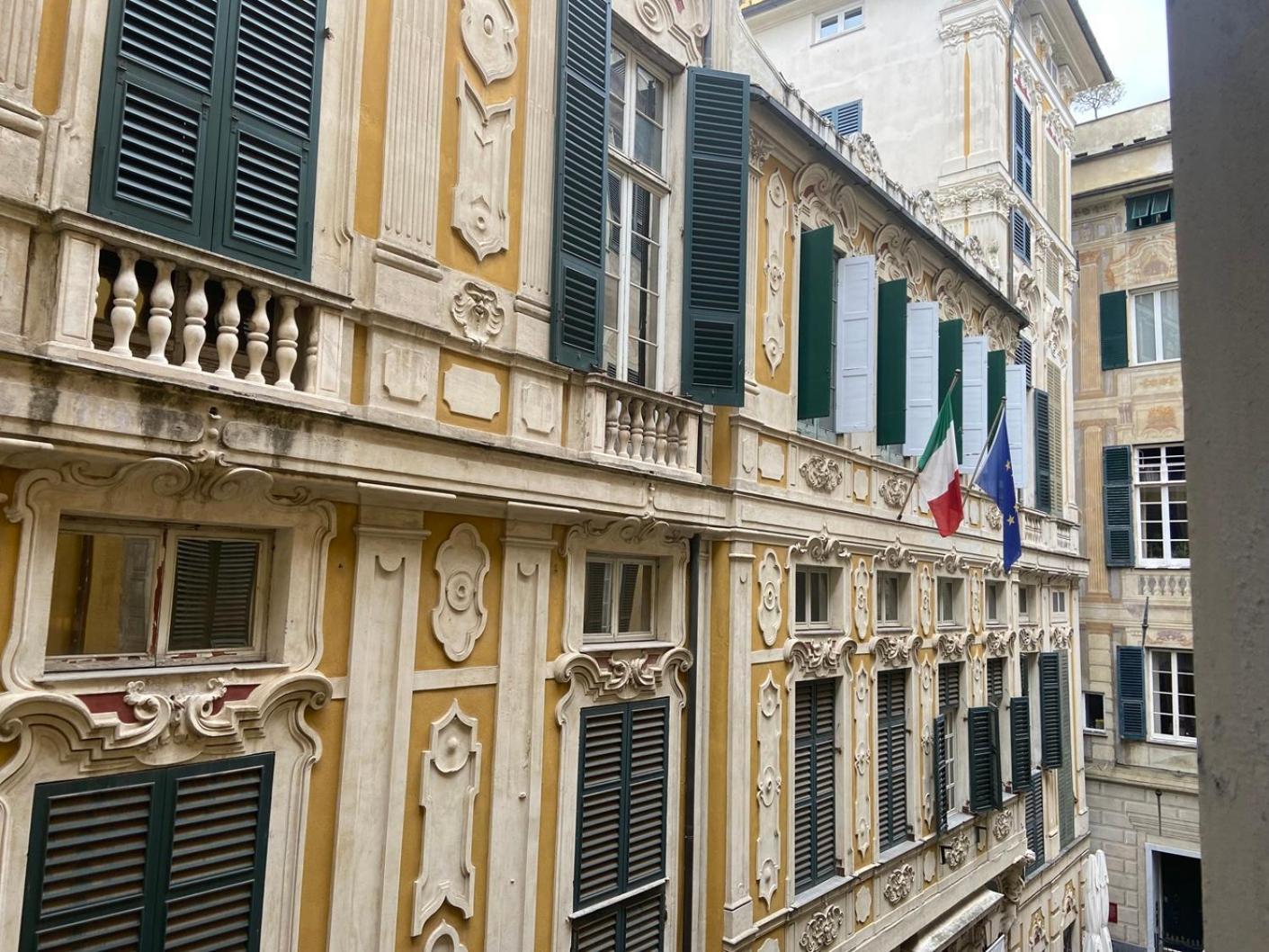 Un Passo Dall'Acquario Dimora Storica In Palazzo Pellicceria, Palestra, Lavanderia Genua Exterior foto